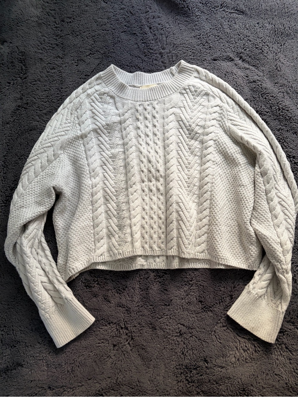 Cable-Knit Scoop Neck Cropped Sweater - Cream